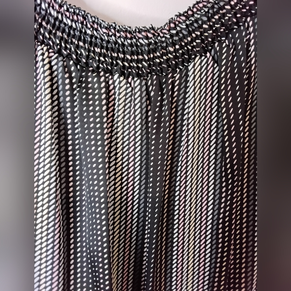 Black and White Striped Women's Top - Picture 7 of 7